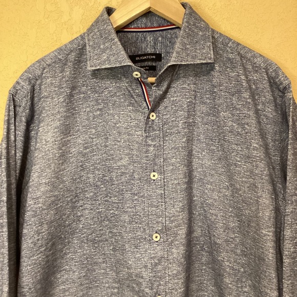 BUGATCHI Classic Fit Men's Button-Down Shirt in NAVY Size Estimate Large, no tag - Picture 2 of 6